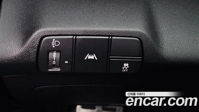 Hyundai AVANTE 2022 — фото 17