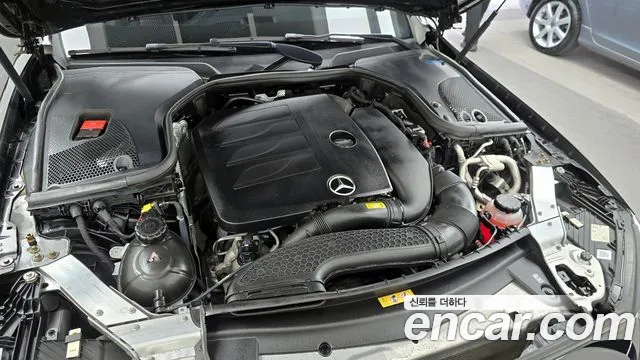 Mercedes-Benz E-Class 2021 — фото 6