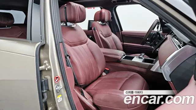 Land Rover Range Rover 2025 — фото 10