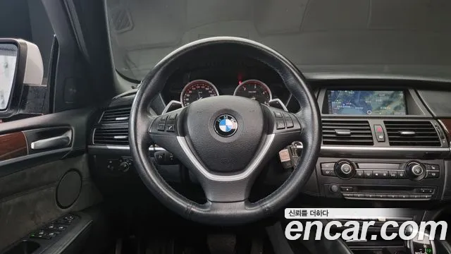 BMW X6 2011 — фото 13