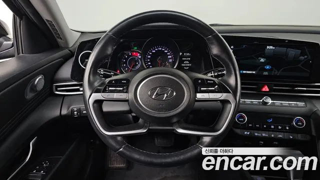 Hyundai AVANTE 2022 — фото 12