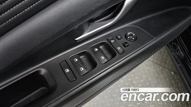 Hyundai AVANTE 2022 — фото 18