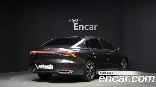 Hyundai Grandeur 2022 — фото 2