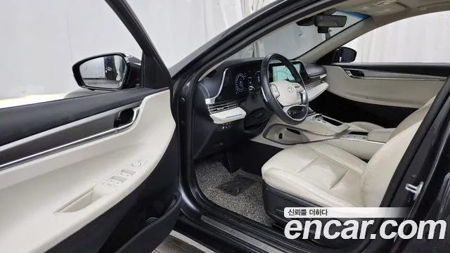 Hyundai Grandeur 2022 — фото 10