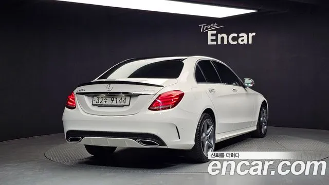Mercedes-Benz C-Class 2017 — фото 2