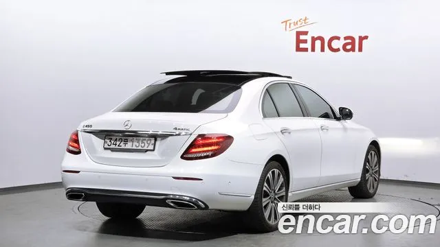 Mercedes-Benz E-Class 2019 — фото 2