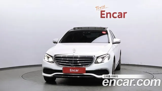 Mercedes-Benz E-Class 2019 — фото 3