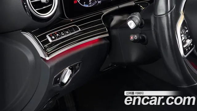 Mercedes-Benz E-Class 2019 — фото 16