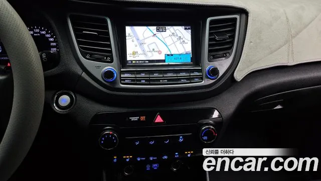 Hyundai Tucson 2017 — фото 14