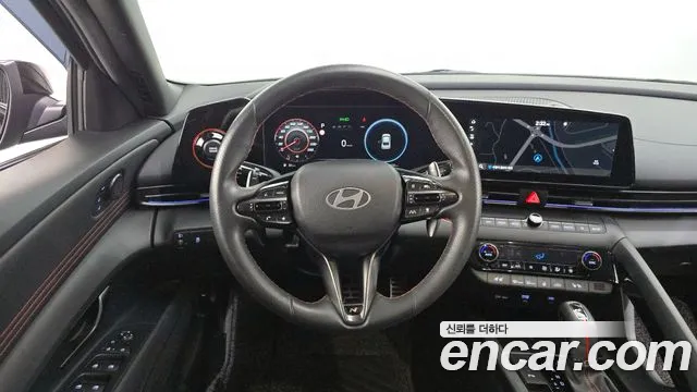 Hyundai AVANTE 2024 — фото 13
