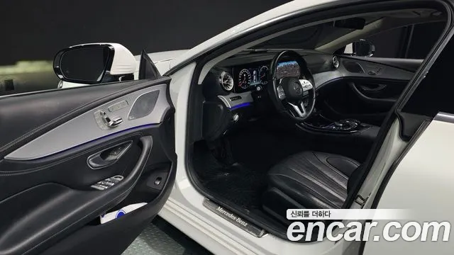 Mercedes-Benz CLS-Class 2019 — фото 11