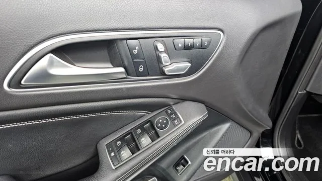 Mercedes-Benz GLA-Class 2019 — фото 17