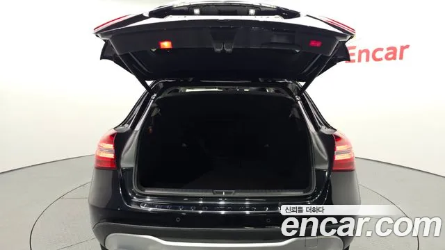 Mercedes-Benz GLA-Class 2019 — фото 20