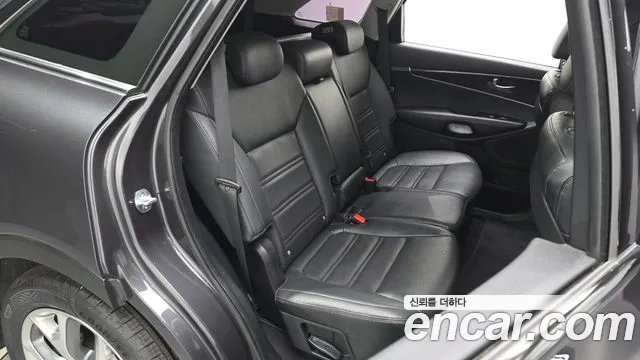 Kia Sorento 2016 — фото 11