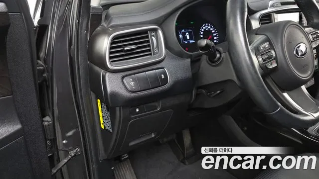Kia Sorento 2016 — фото 13