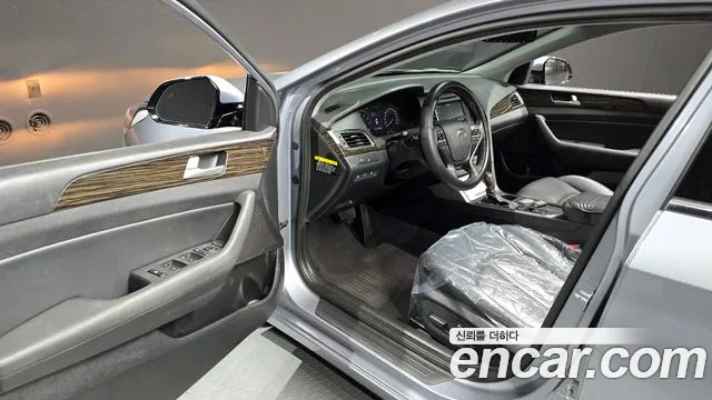 Hyundai Sonata 2016 — фото 10