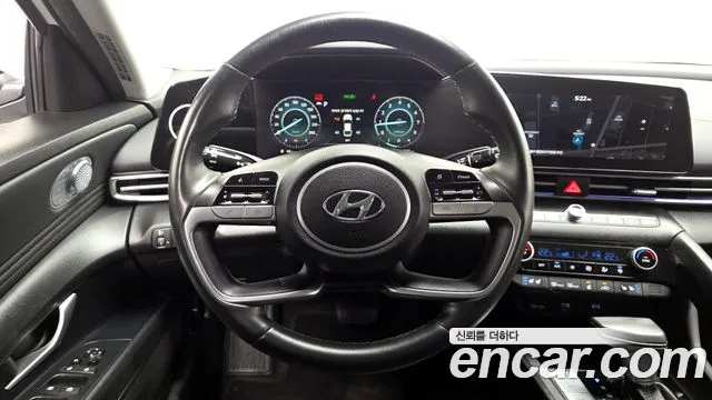 Hyundai AVANTE 2021 — фото 13