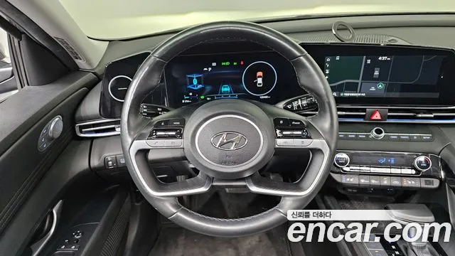 Hyundai AVANTE 2021 — фото 13