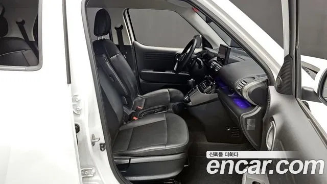 Hyundai Casper 2022 — фото 10