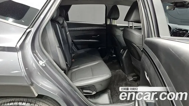 Hyundai Tucson 2022 — фото 11