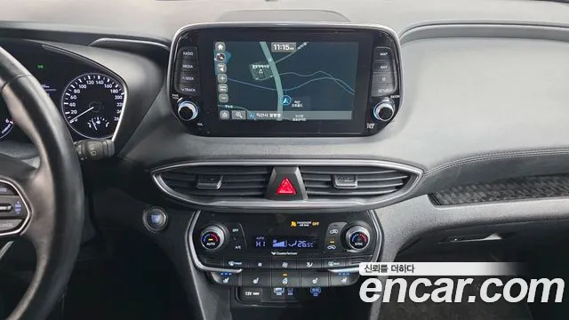 Hyundai Santafe 2019 — фото 15