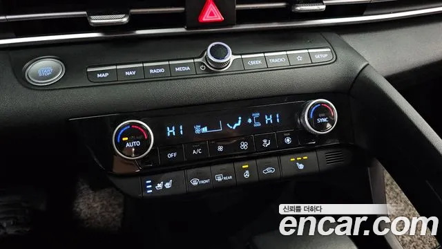 Hyundai AVANTE 2021 — фото 18