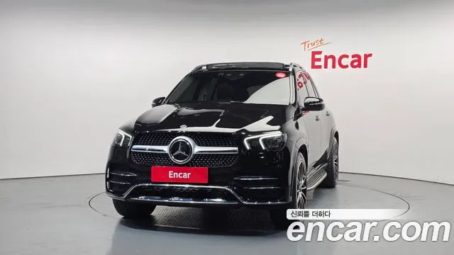 Mercedes-Benz GLE-Class 2023 — фото 3