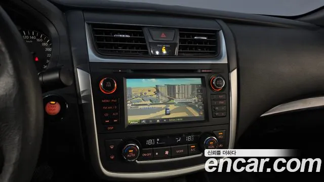 Nissan Altima 2017 — фото 16