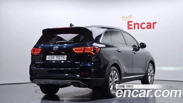Kia Sorento 2018 — фото 2