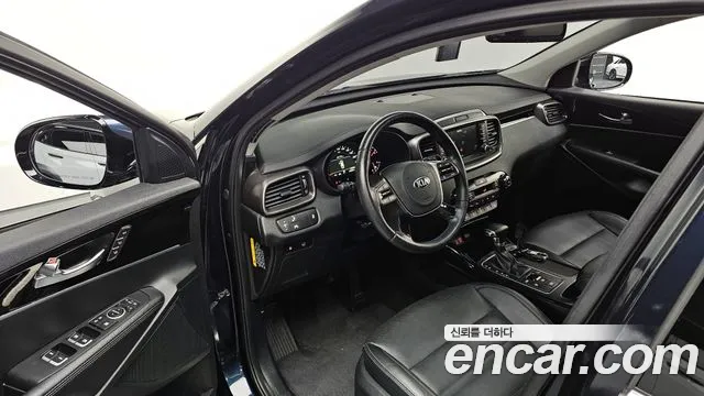 Kia Sorento 2018 — фото 11