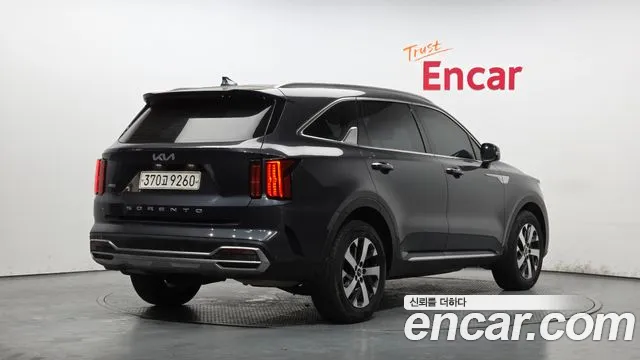 Kia Sorento 2022 — фото 2