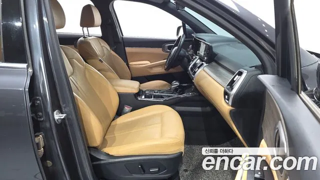 Kia Sorento 2022 — фото 10