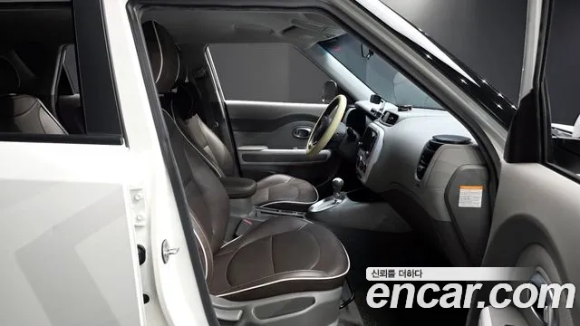 Kia Soul 2018 — фото 10
