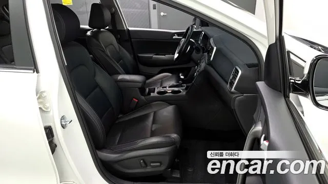 Kia Sportage 2021 — фото 12