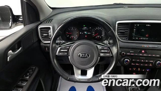 Kia Sportage 2021 — фото 14