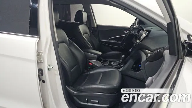 Hyundai Santafe 2016 — фото 12