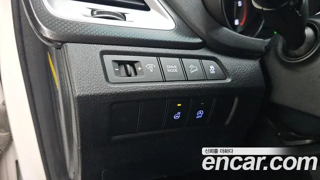 Hyundai Santafe 2016 — фото 14