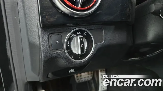 Mercedes-Benz GLK-Class 2014 — фото 17