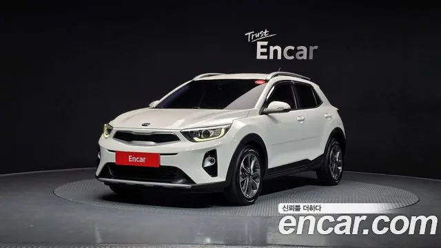 Kia Stonic 2018 — фото 1