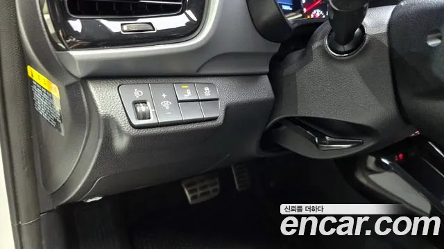 Kia Stonic 2018 — фото 15