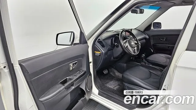 Kia Soul 2010 — фото 10