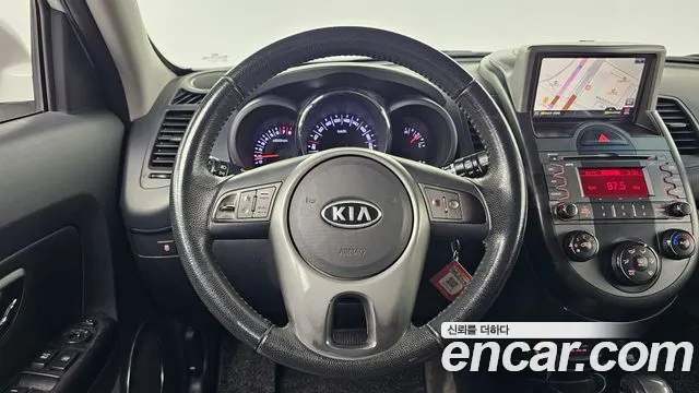 Kia Soul 2010 — фото 16
