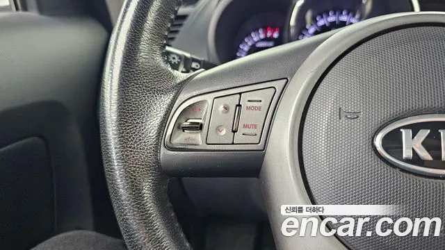 Kia Soul 2010 — фото 17