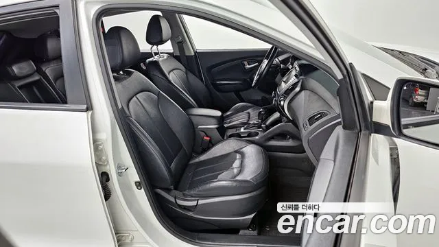 Hyundai Tucson 2014 — фото 12