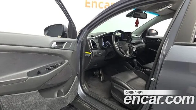 Hyundai Tucson 2020 — фото 10