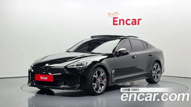 Kia Stinger 2018 — фото 1