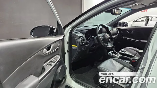 Hyundai Kona 2019 — фото 11
