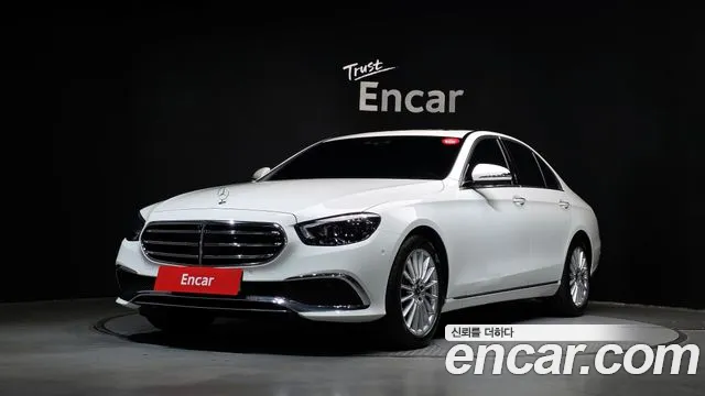 Mercedes-Benz E-Class 2022 — фото 1