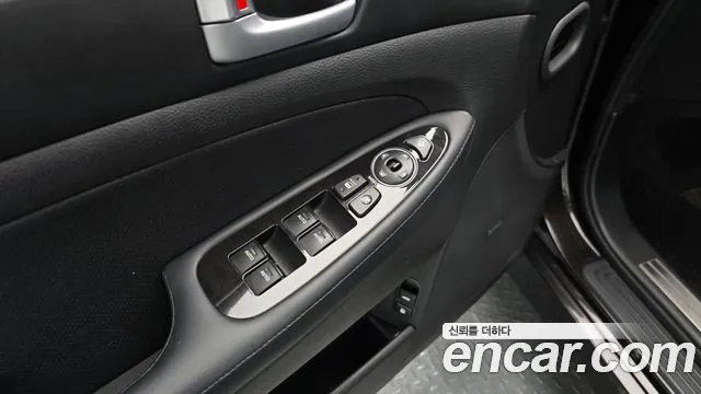 Hyundai Genesis 2014 — фото 17
