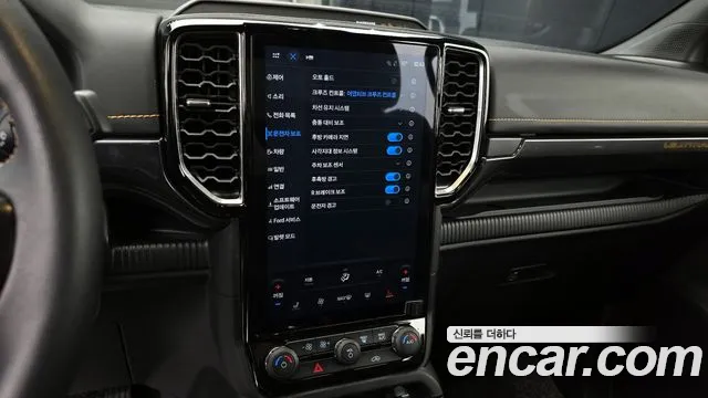 Ford Ranger 2024 — фото 16